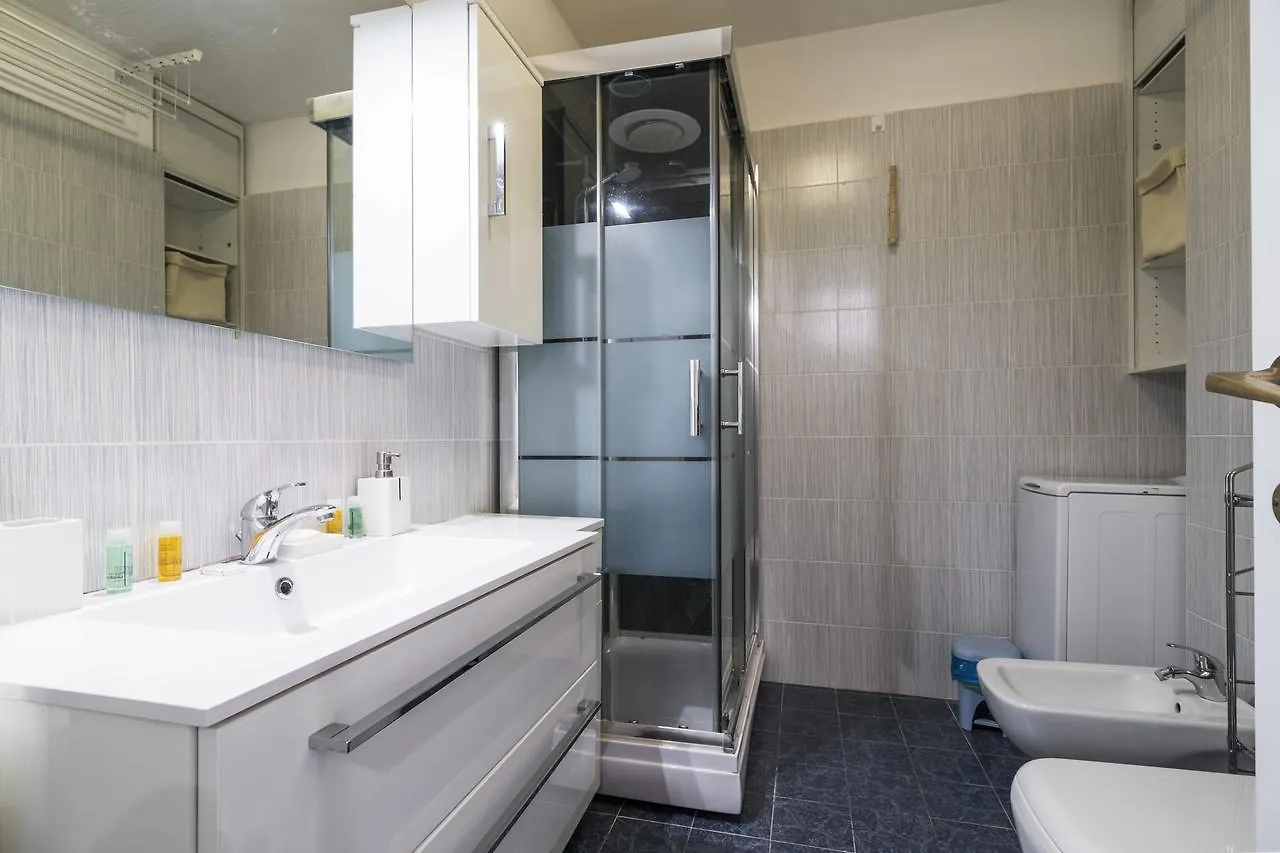 Central Station Suite Milan 0*,  Italy